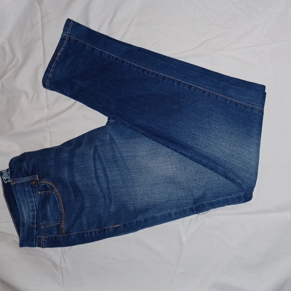 Faded Glory Dark blue/faded velvet touch skinny jeans NWOT - Picture 3 of 8